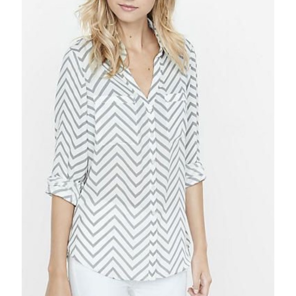 Express • Original Fit Chevron Portofino Blouse